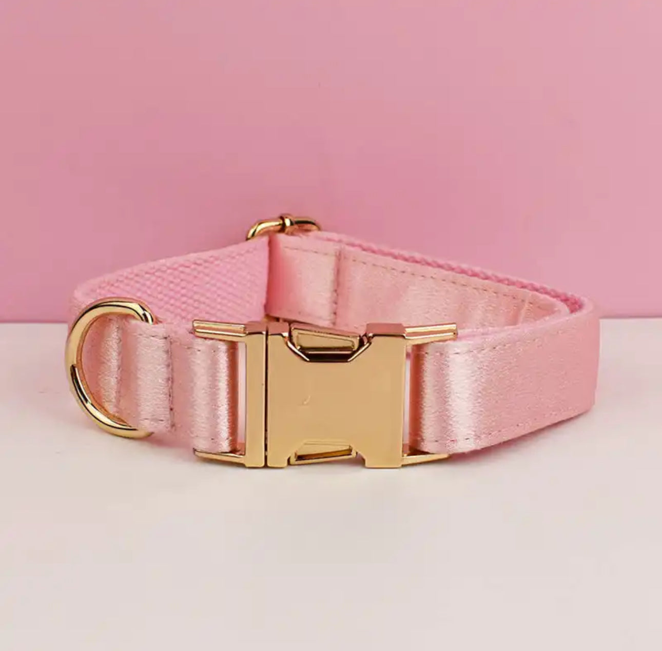 Satijnen halsband